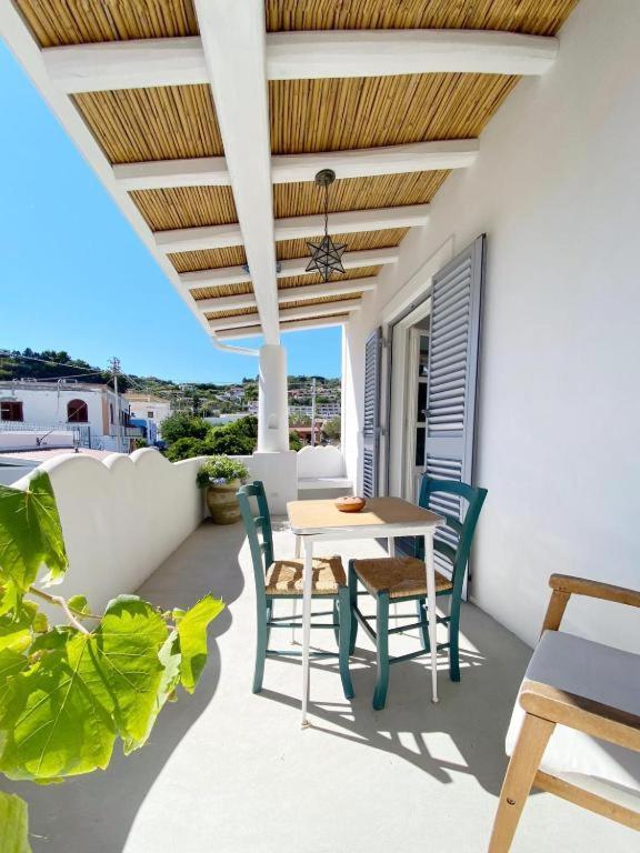 Agata B&B Lipari  Buitenkant foto