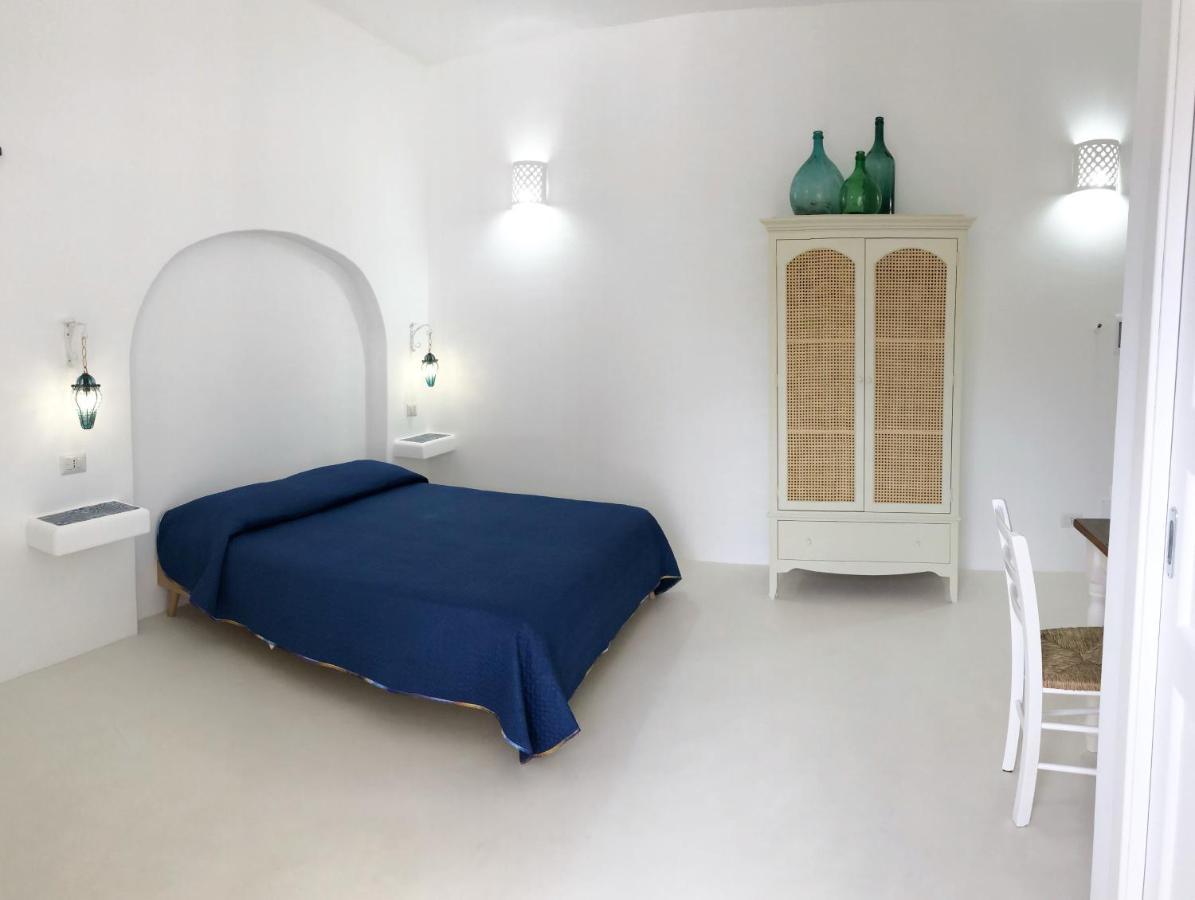 Agata B&B Lipari  Buitenkant foto