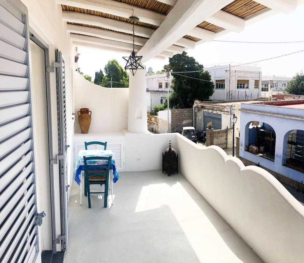 Agata B&B Lipari  Buitenkant foto